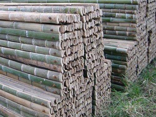 竹跳板产品展示   本竹跳板长3米,丝杆长度25cm,厚度3.